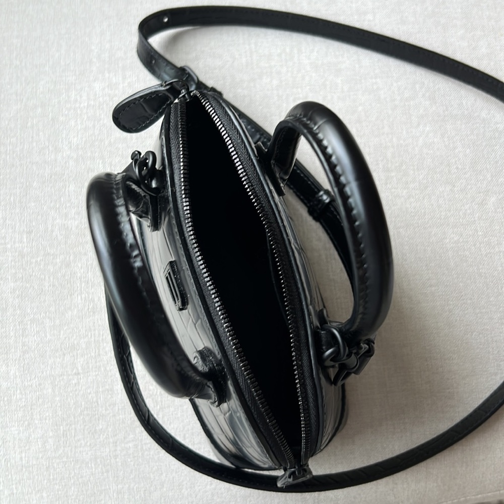 Balenciaga xxs crossbody purse - Picture 8 of 9